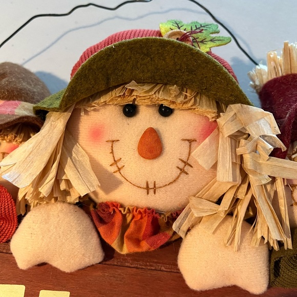 🔥. Scarecrow Fall Welcome sign - Picture 3 of 7